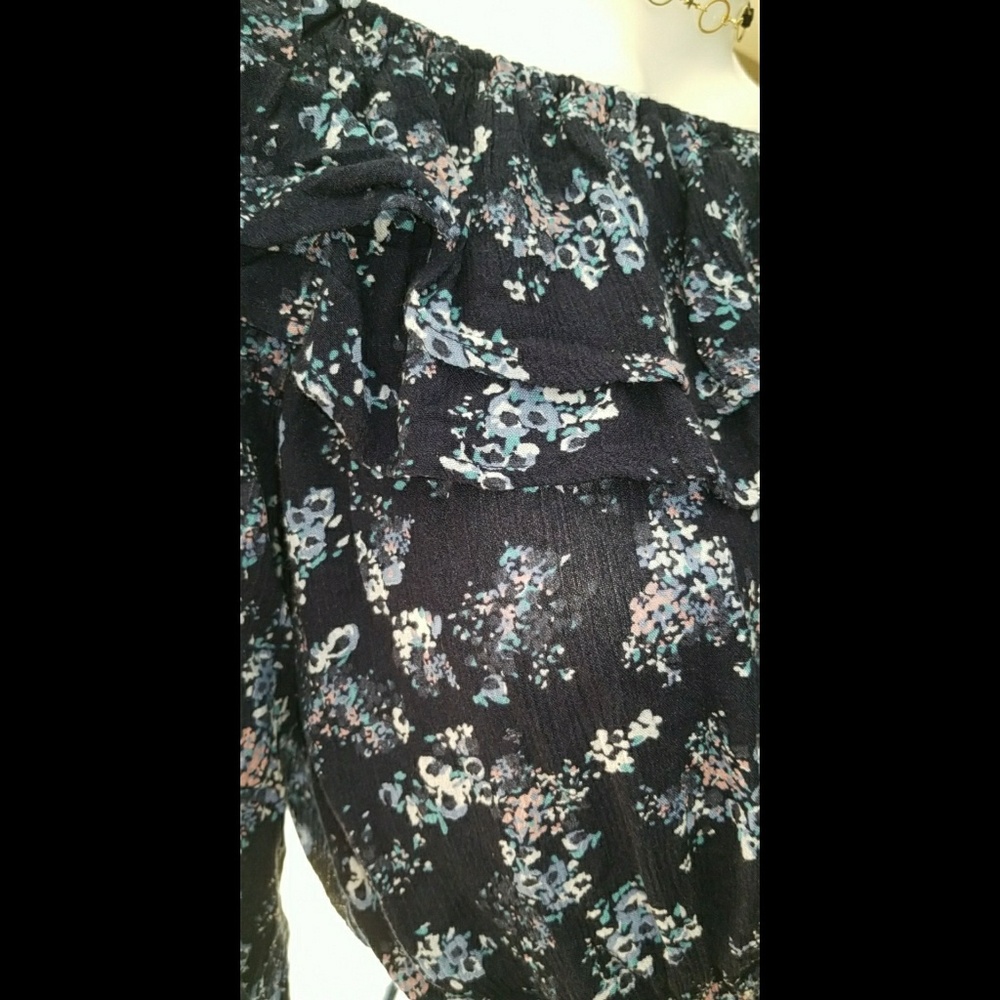 Shirt - Picture 5 of 6